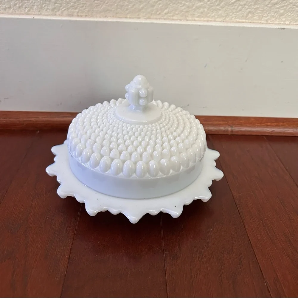 Westmoreland White American Hobnail Milk Glass Butter/Cheese Dome Covered Dish